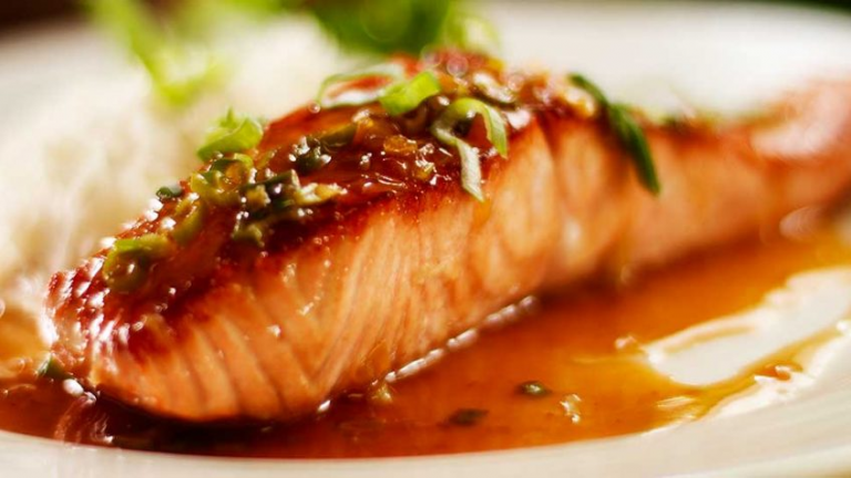 Salmon Glaseado con Azucar Morena