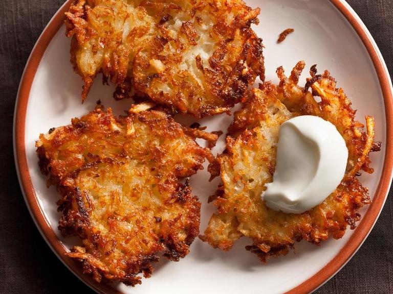 Latkes de papa (para Pesaj)