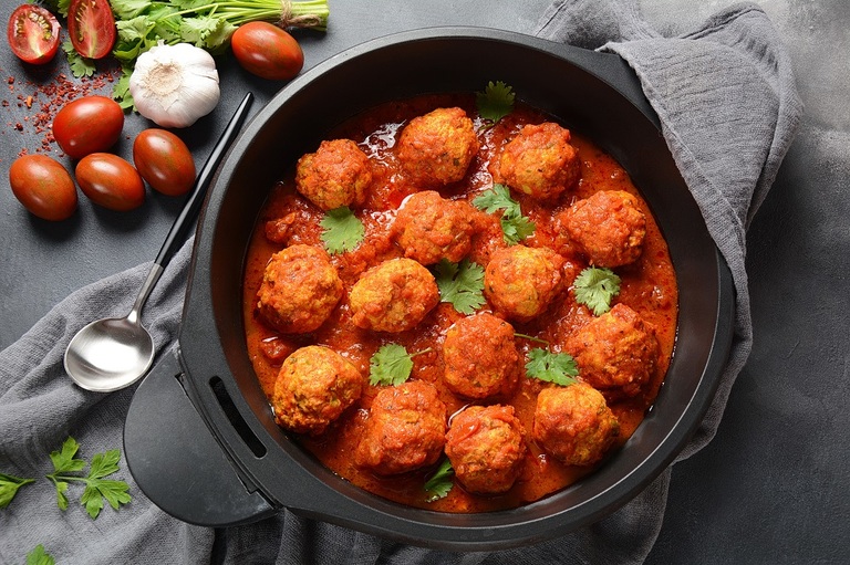 Albóndigas de Pollo en Salsa