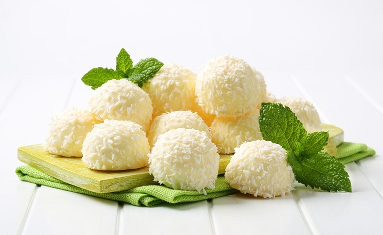 Trufas de Coco y Almendras