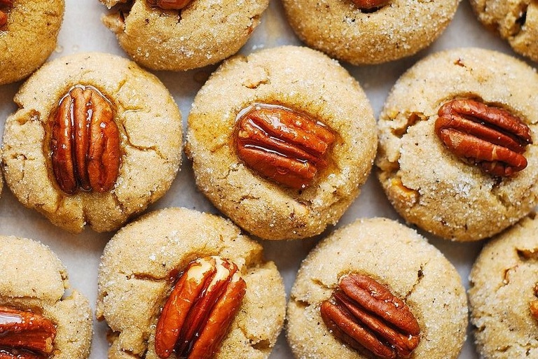 Polvorones de tehina con nuez
