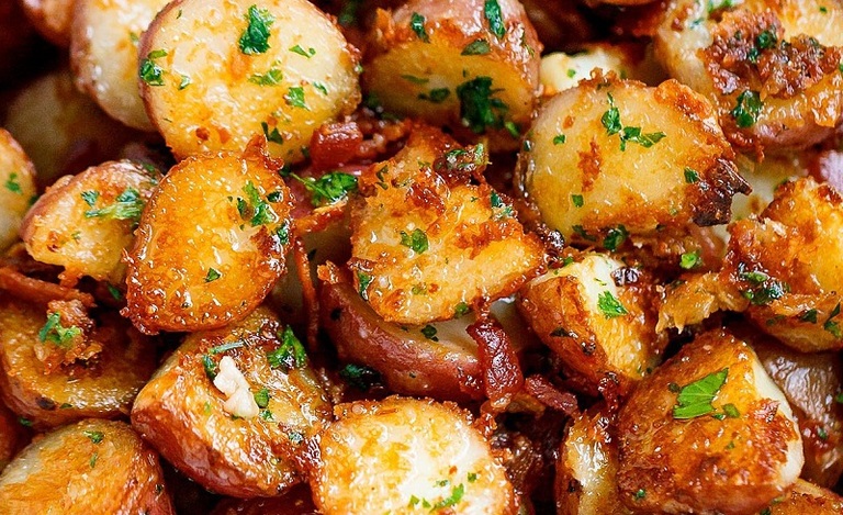 Papas con Mantequilla y Ajo