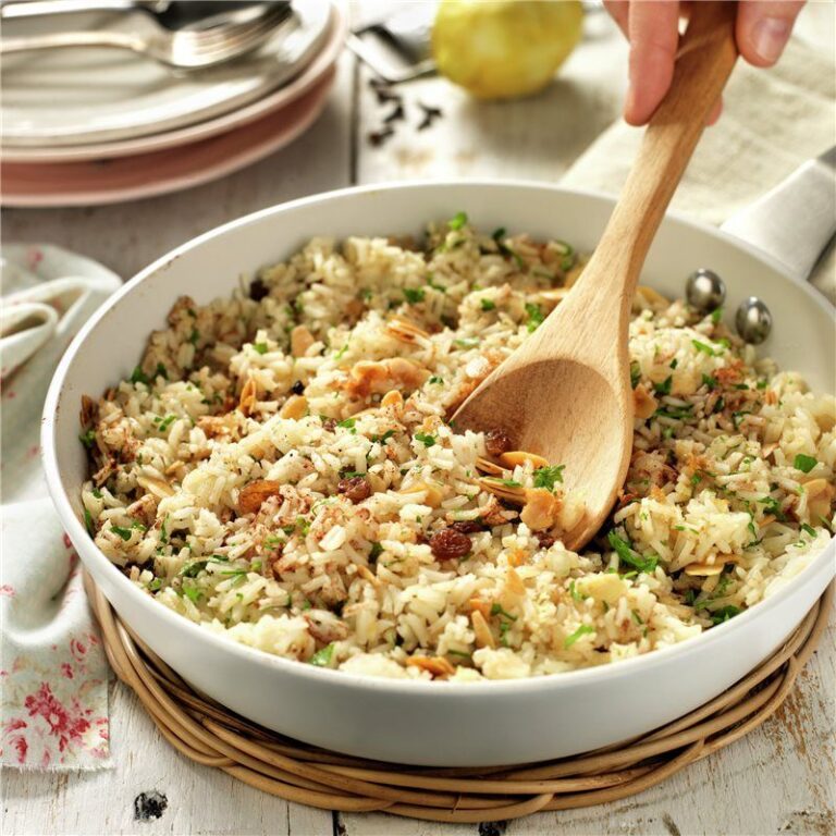 Arroz con Pasas y Almendras