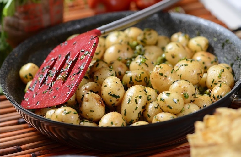 Papas Colombianas al Ajillo