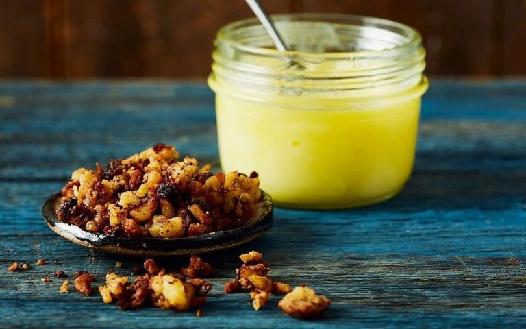 Shmaltz y Gribenes (Grasa y Chicharrones de pollo)