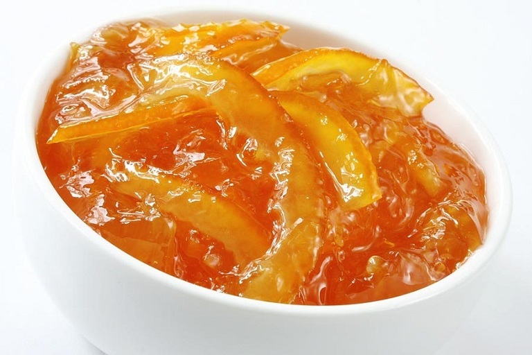 Dulce de cascaras de mandarina
